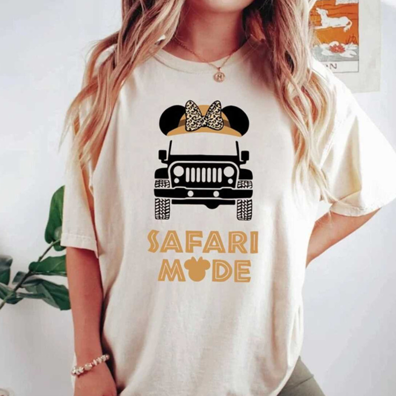 MR2642023705mickeyminniesafarimodecomfortcolorsshirtanimalimage1jpg