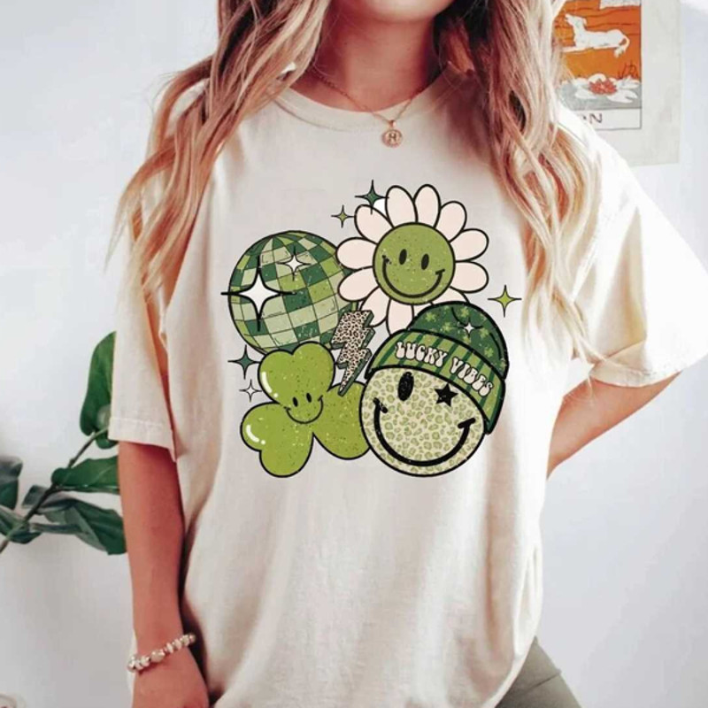 MR264202375134luckyvibesstpatricksdaycomfortcolorsshirtgroovyimage1jpg