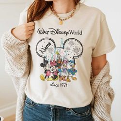 vintage walt disney world shirt, custom disneyworld shirts, retro mickey and friends shirt, disney family trip shirt, di