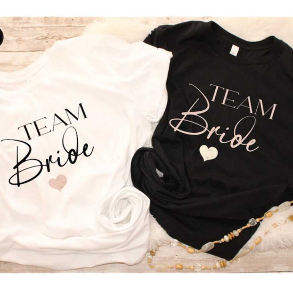 MR2410202381329personalisedhenpartytshirtsteambridetshirthenpartyimage1jpg