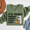 MR2510202314316ghostitstrickytrickycrewnecksweatshirthalloweenimage1jpg