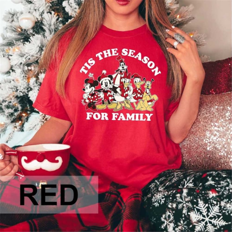 MR2510202314553retrotistheseasonforthefamilydisneycomfortcolorsimage1jpg