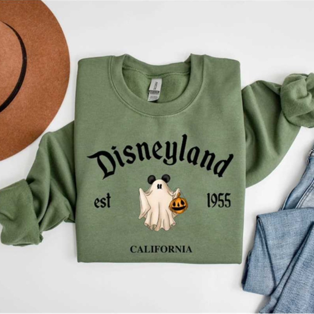 MR2510202315179disneylandhalloweencrewnecksweatshirthalloweensweatshirtimage1jpg