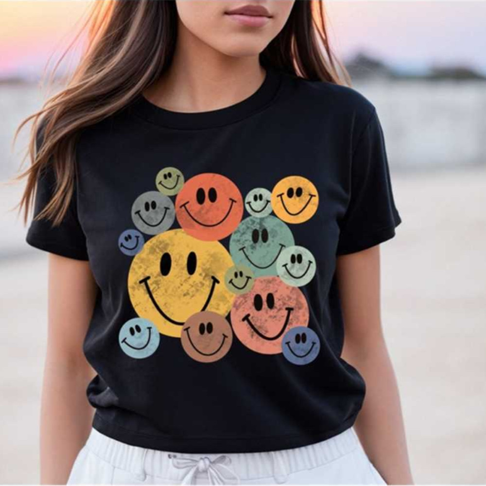 MR2610202394452smilefacetshirtretrosmileyfacesshirtvintagesmileyimage1jpg