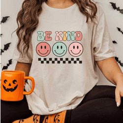 t-shirt for women,be kind shirt, smiley face shirt, positive shirt, retro be kind shirt,boho kindness shirt,boho rainbow