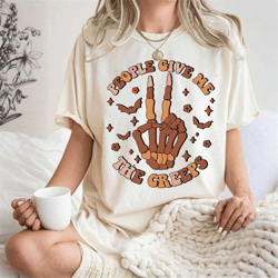 cute people give me the creeps t-shirt, halloween skeleton shirt, skeleton shirt, skeleton halloween, funny women hallow