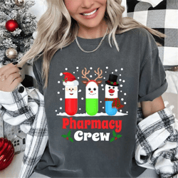 pharmacy crew christmas pills snowman reindeer santa claus t-shirt, pill reindeer santa claus pharmacy crew christmas ph