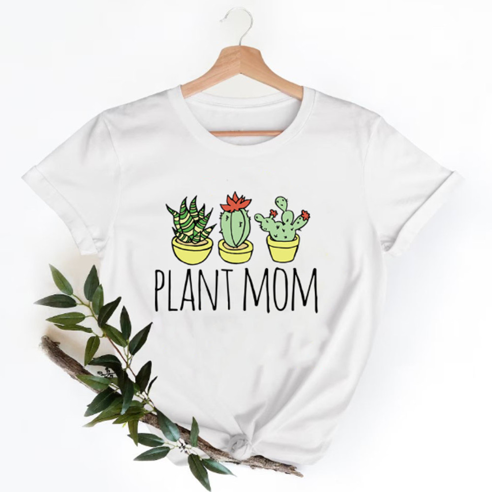 plant mom.jpg