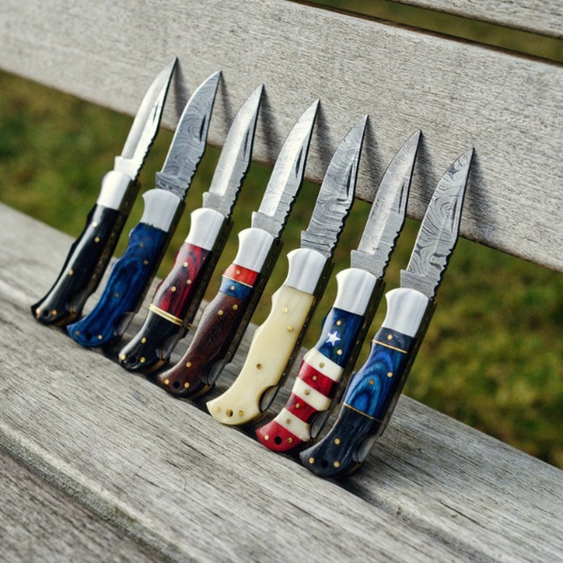 Folding Knife Damascus Steel Custom Handmade Pocket Knife (1).jpg