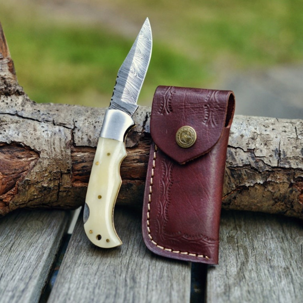 Folding Knife Damascus Steel Custom Handmade Pocket Knife (4).jpg