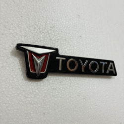TOYOTA HILUX LN40 LN Front Grille Badge Emblem