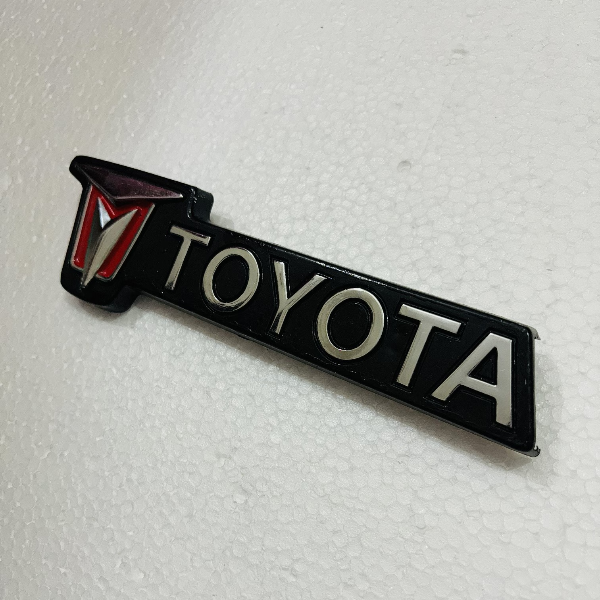 Toyota RN40 1.jpg