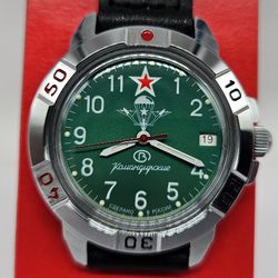 Vostok Komandirskie 2414 Airborne Forces Green dial 431307 Brand New men's mechanical watch