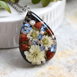 Real strawberry and forget-me-not pendant. Real fittonia pendant. Flowers in resin.