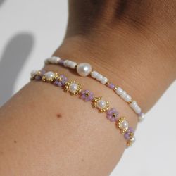 Purple Floral Bracelet with Pearls - Ideal for Summer. Handcrafted bracelet featuring vibrant purple flowers and elegant