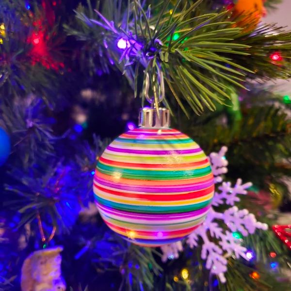 DIY Christmas Tree Ornament Coloring Kit