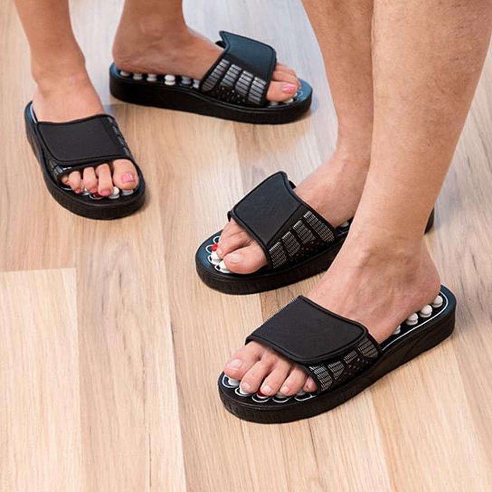 Antimicrobial deluxe acupuncture slippers for odor control