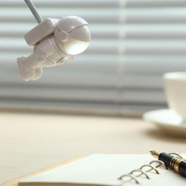 Cute & Flexible USB Spaceman Light | Inspire Uplift