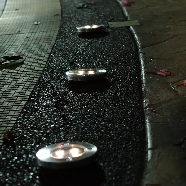 LED Solar Powered In-Ground Lights - Solar Pathway Lights