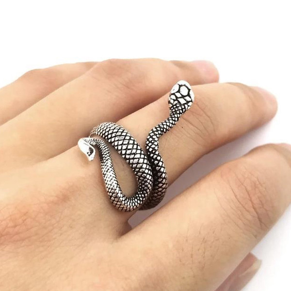 Metallic Adjustable Snake Ring