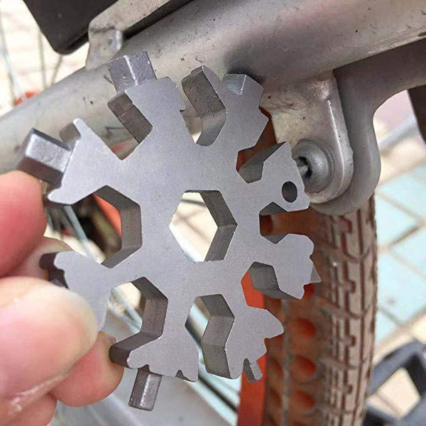 Keychain Snowflake Multi-Tool