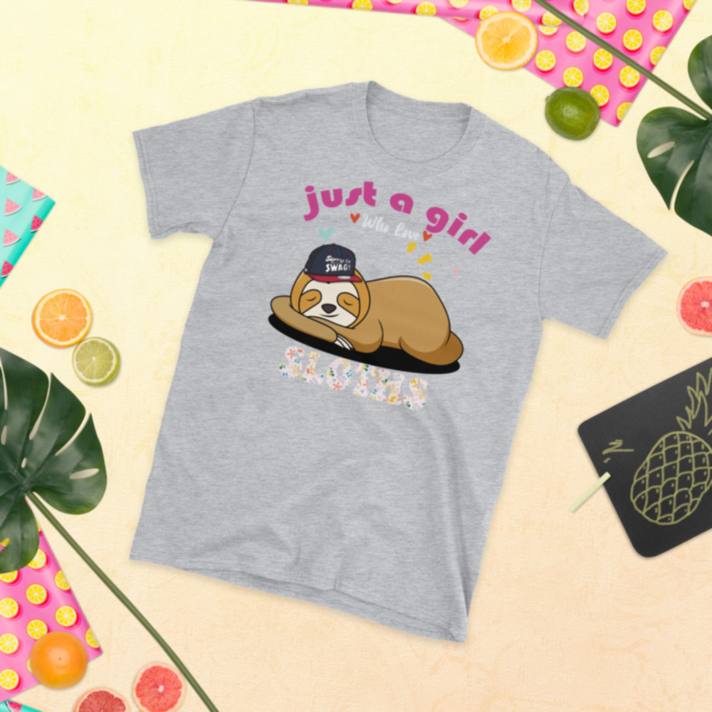 Just a girl who loves sloths T-Shirt Short-Sleeve Unisex T-Shirt