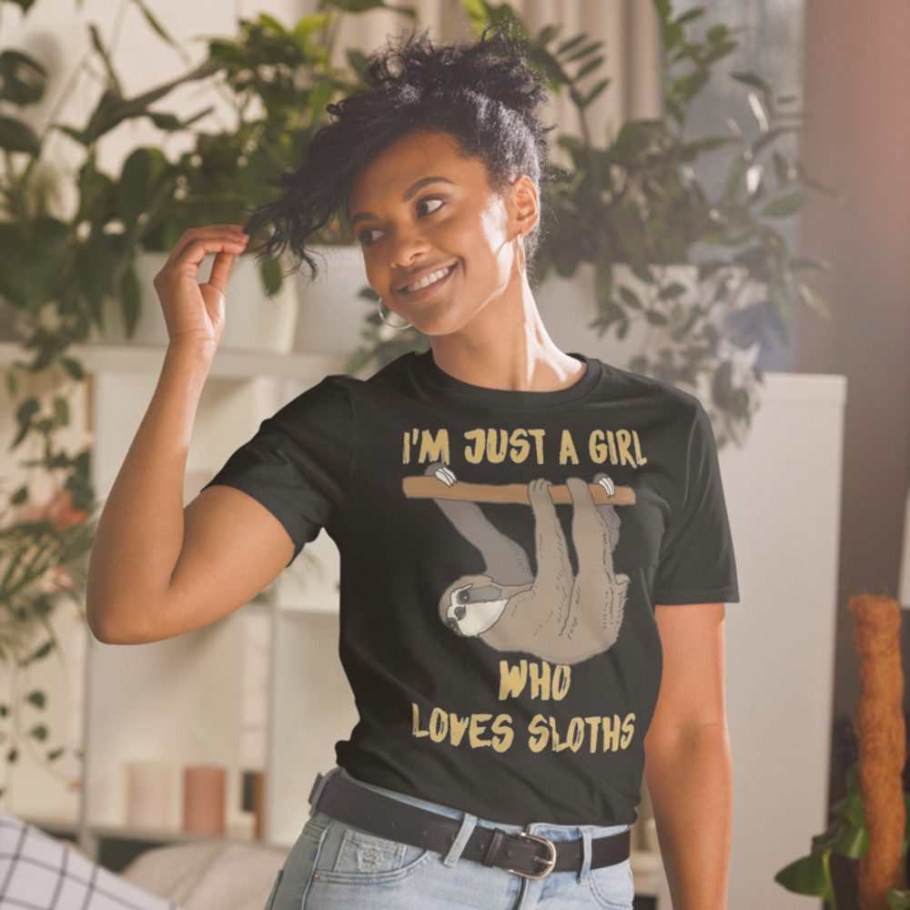 Just a girl who loves sloths T-Shirt Short-Sleeve Unisex T-Shirt