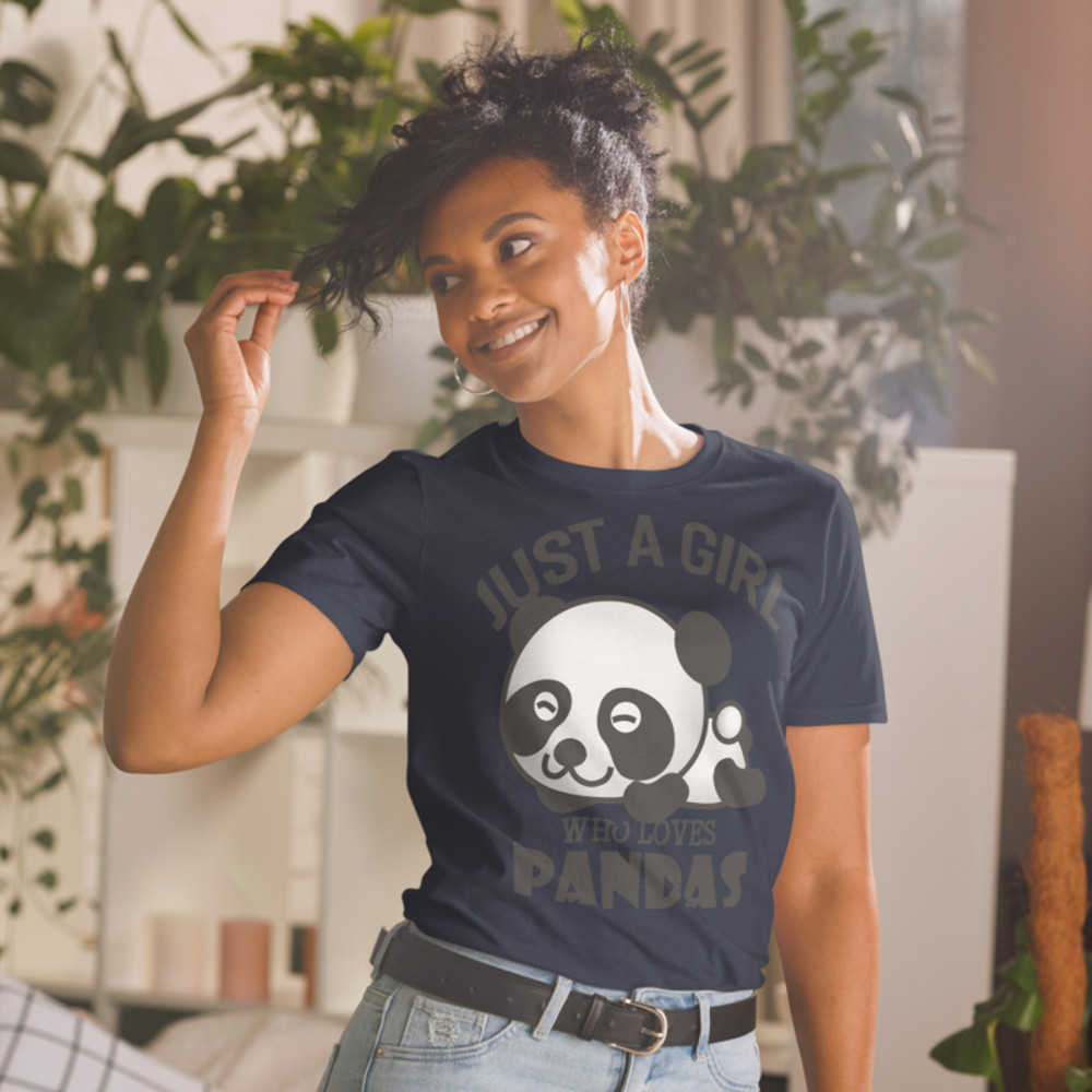 Just Girl Who Loves Pandas - Cute Kawaii Panda Lover Short-Sleeve Unisex T-Shirt