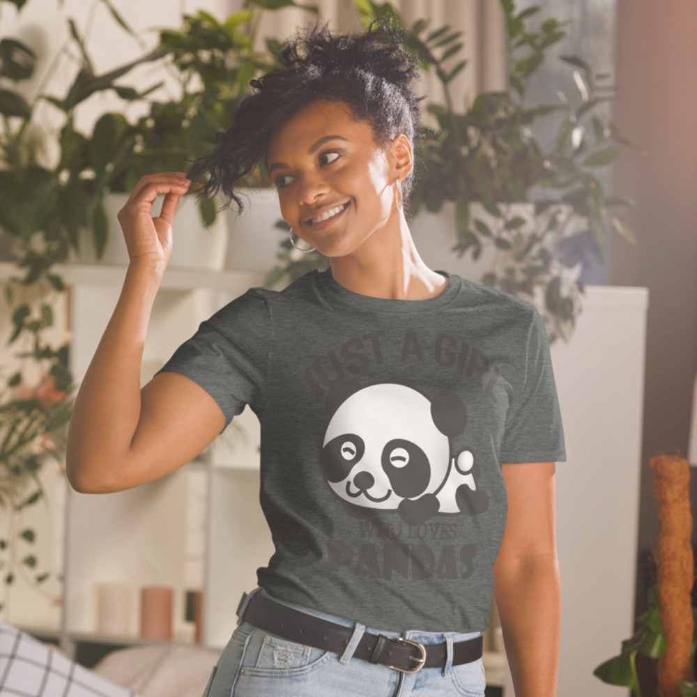 Just Girl Who Loves Pandas - Cute Kawaii Panda Lover Short-Sleeve Unisex T-Shirt