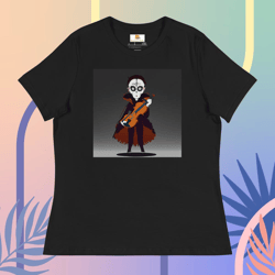 draculanichi violin women's relaxed t-shirt