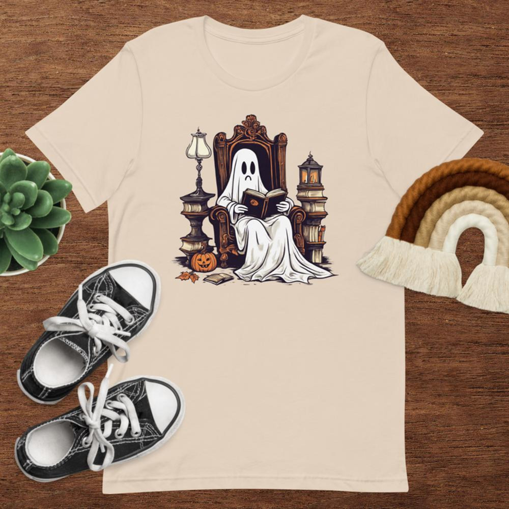 Vintage Ghost Book Reading Pumpkin Gothic Halloween Teachers Tshirt 6