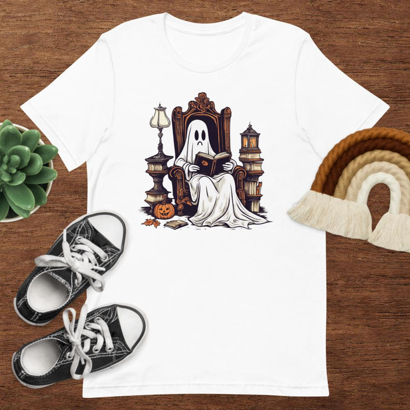 Vintage Ghost Book Reading Pumpkin Gothic Halloween Teachers Tshirt 12