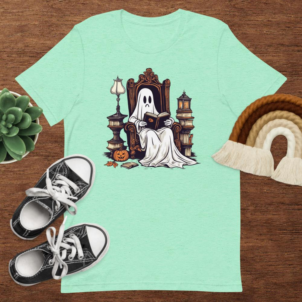Vintage Ghost Book Reading Pumpkin Gothic Halloween Teachers Tshirt 10