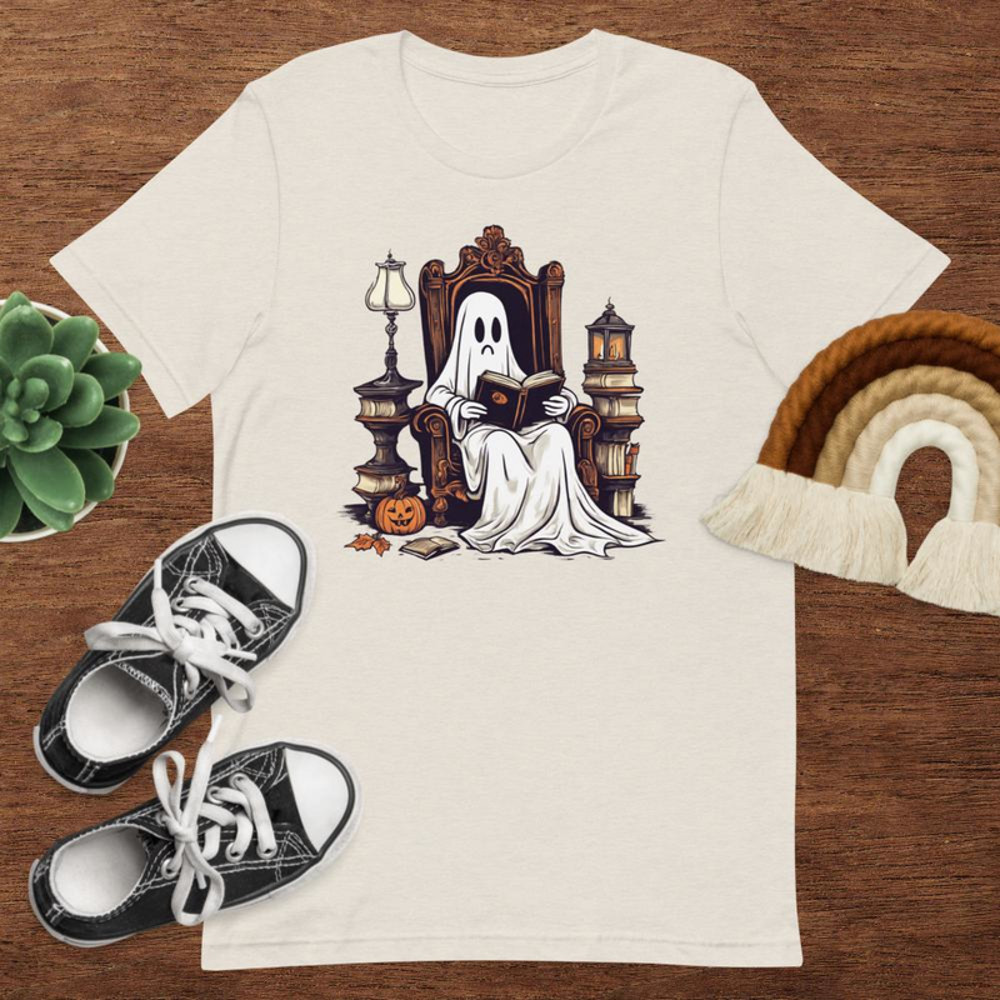 Vintage Ghost Book Reading Pumpkin Gothic Halloween Teachers Tshirt 8