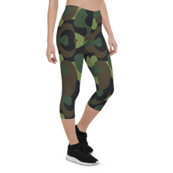 woodland military camo green brown black pattern capri leggings