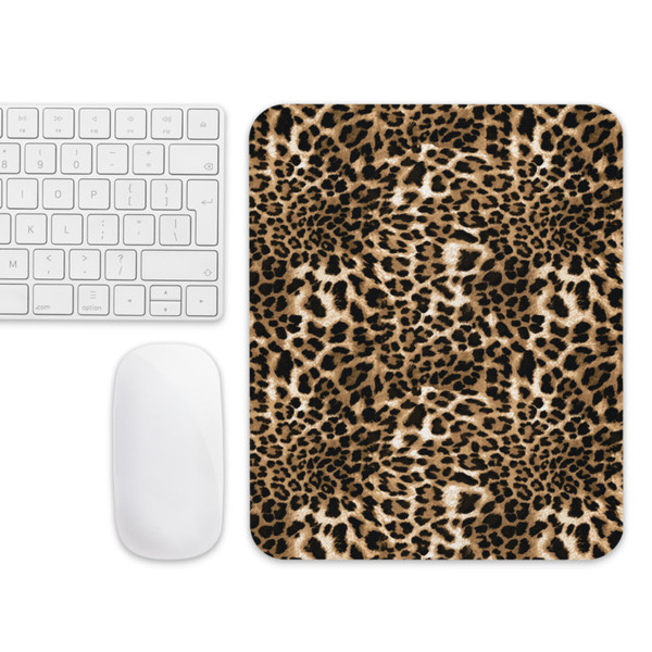 Leopard Print Animal Skin Pattern Mouse pad