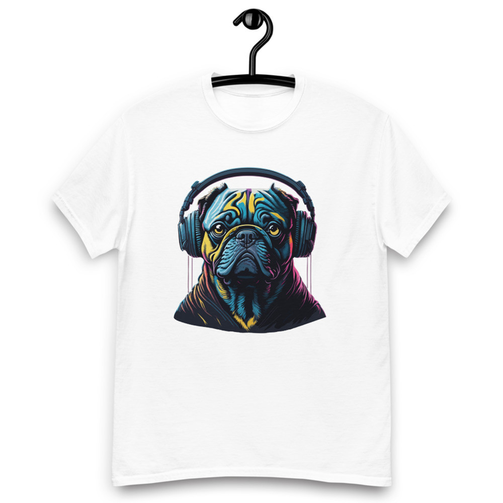 Bulldog in Headphones Men's classic tee