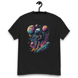 astronaut with balloons men's classic tee