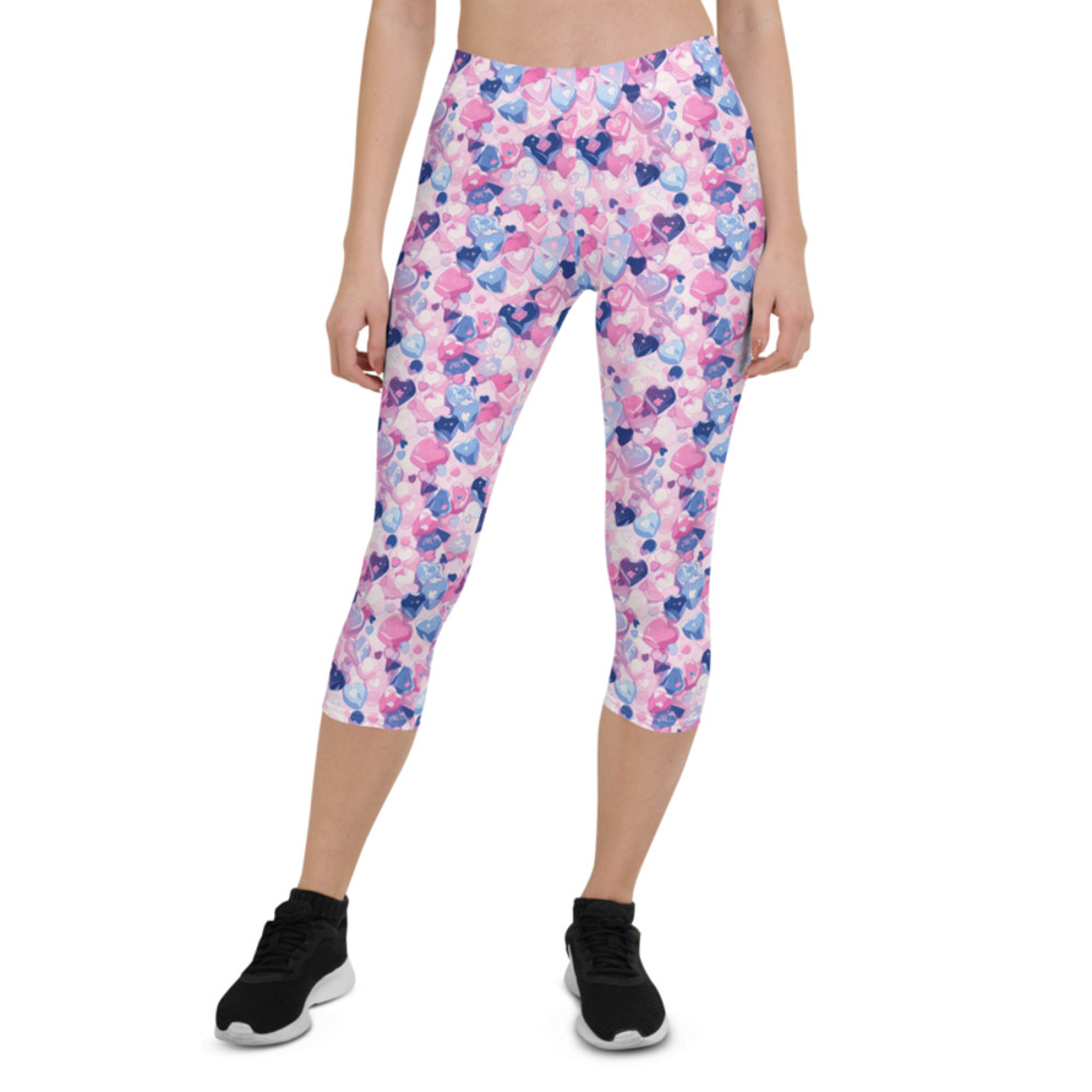 Cartoon Love Hearts Pattern Capri Leggings